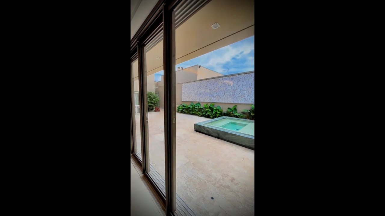 Painel de LED: Tecnologia e Impacto Visual no Ambiente - obra em vídeo da Micro Import