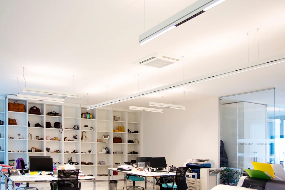 Sede da Giorgio Linea: referência de escritórios, sedes e ambientes corporativos com sistema de áudio K-array