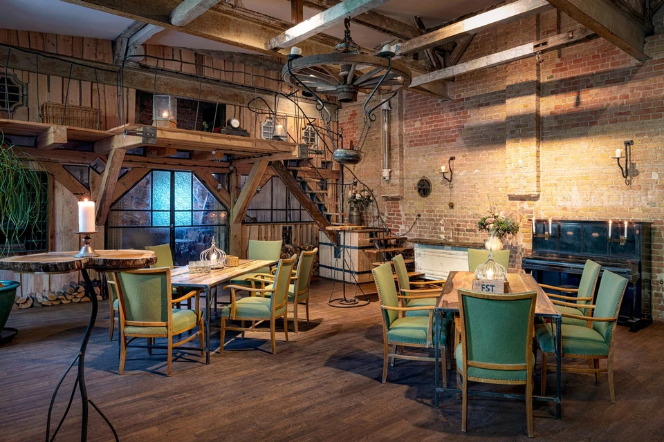 Old Smithy's Dizzle: referência de restaurantes, cafés e experiências gastronômicas com sistema de áudio K-array